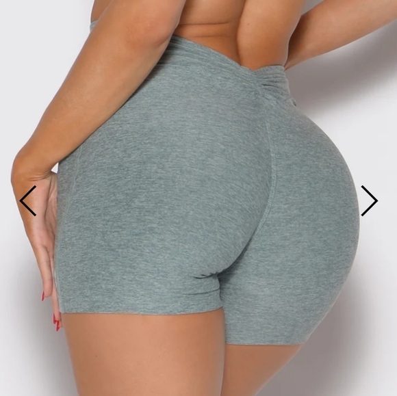 Nwot Bombshell Sportswear Curvemax Shorts Xs - Picture 2 of 7